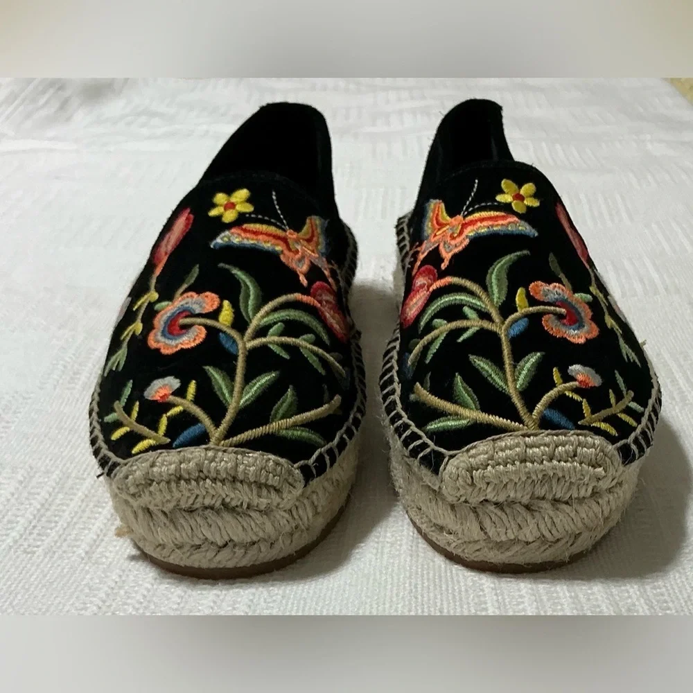 Johnny Was Embroiled Espadrilles Size 6M - Picture 3 of 13